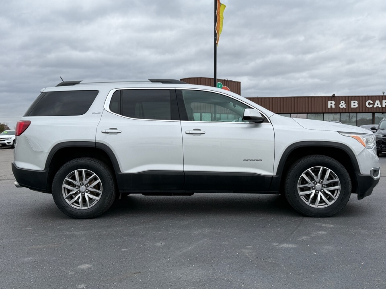 2019 GMC Acadia image