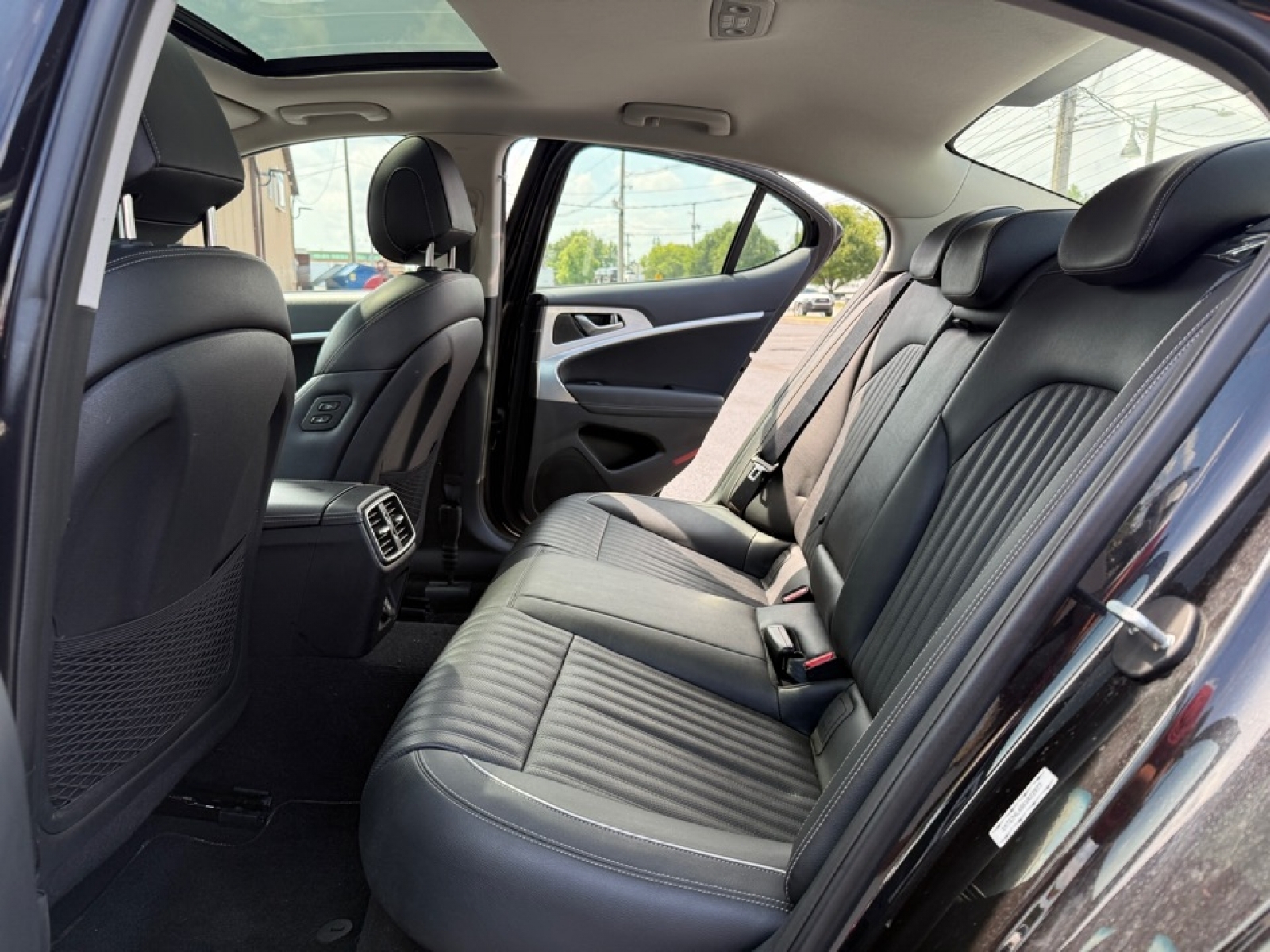 2019 Genesis G70 2.0T Advanced photo 14