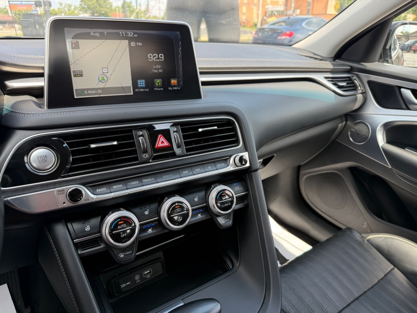 2019 Genesis G70 2.0T Advanced photo 30