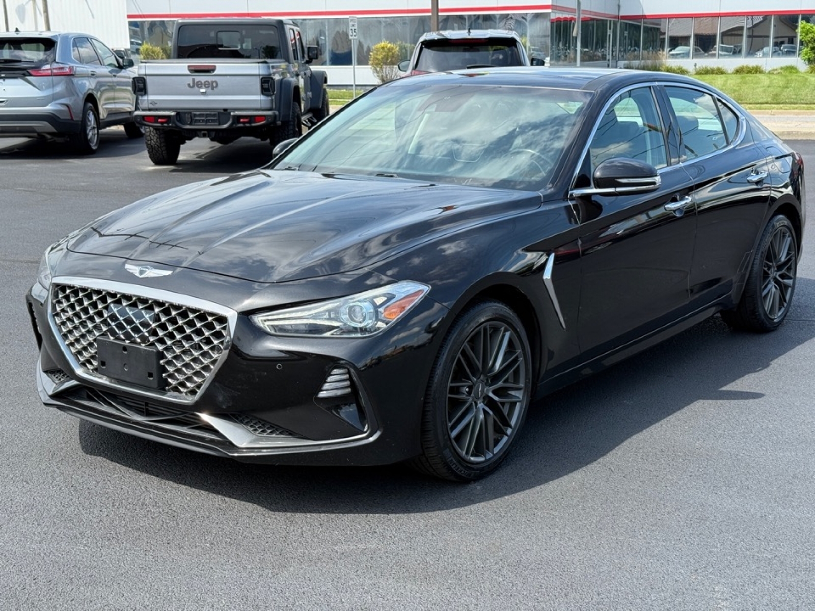 2019 Genesis G70 2.0T Advanced photo 4