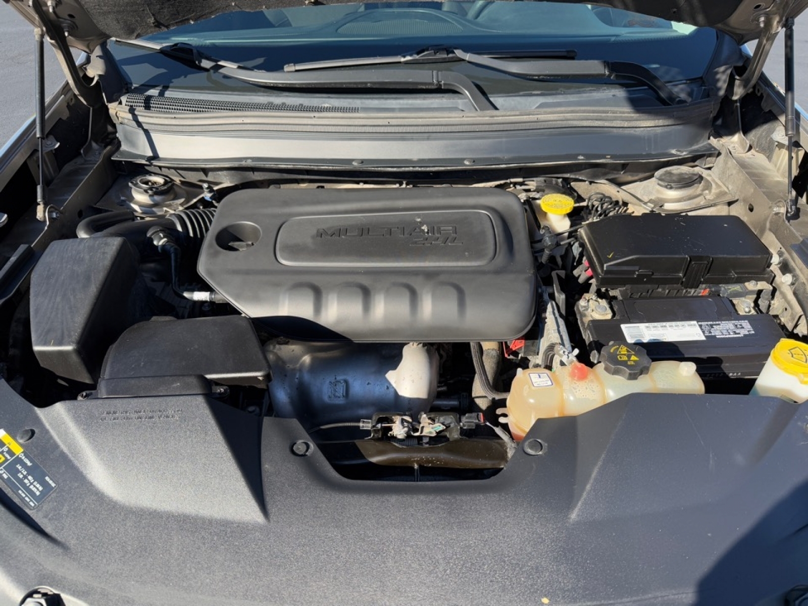 2019 Jeep Cherokee Latitude FWD, 38969, Photo