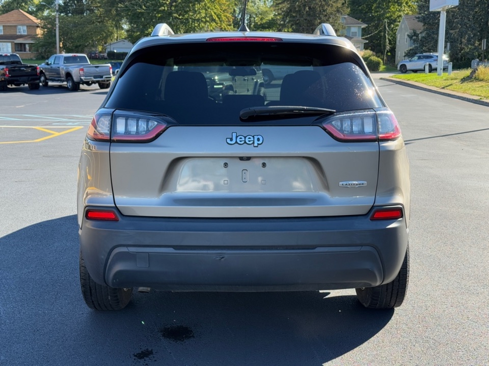 2019 Jeep Cherokee Latitude FWD, 38969, Photo