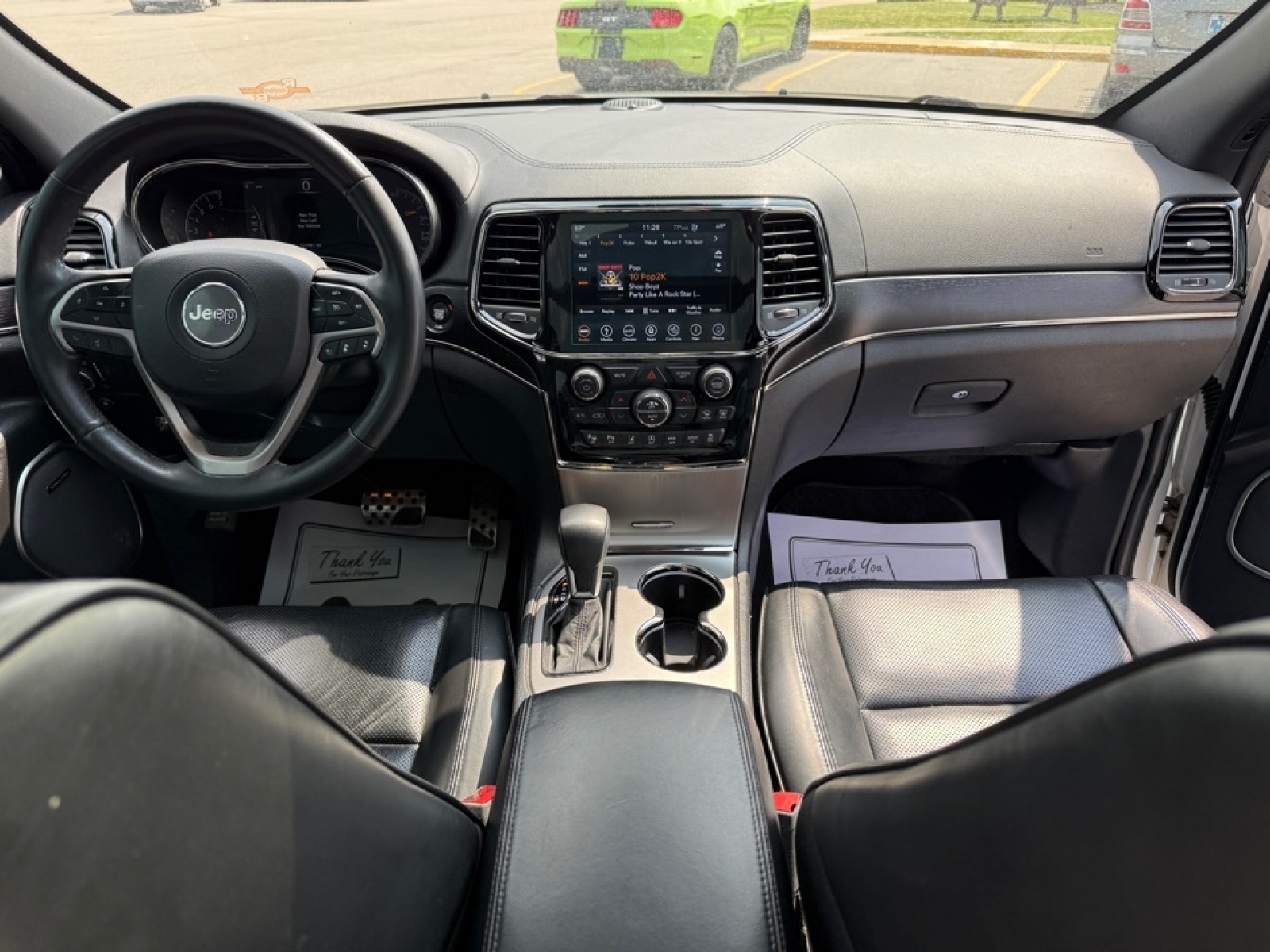 2019 Jeep Grand Cherokee Overland, 38502, Photo