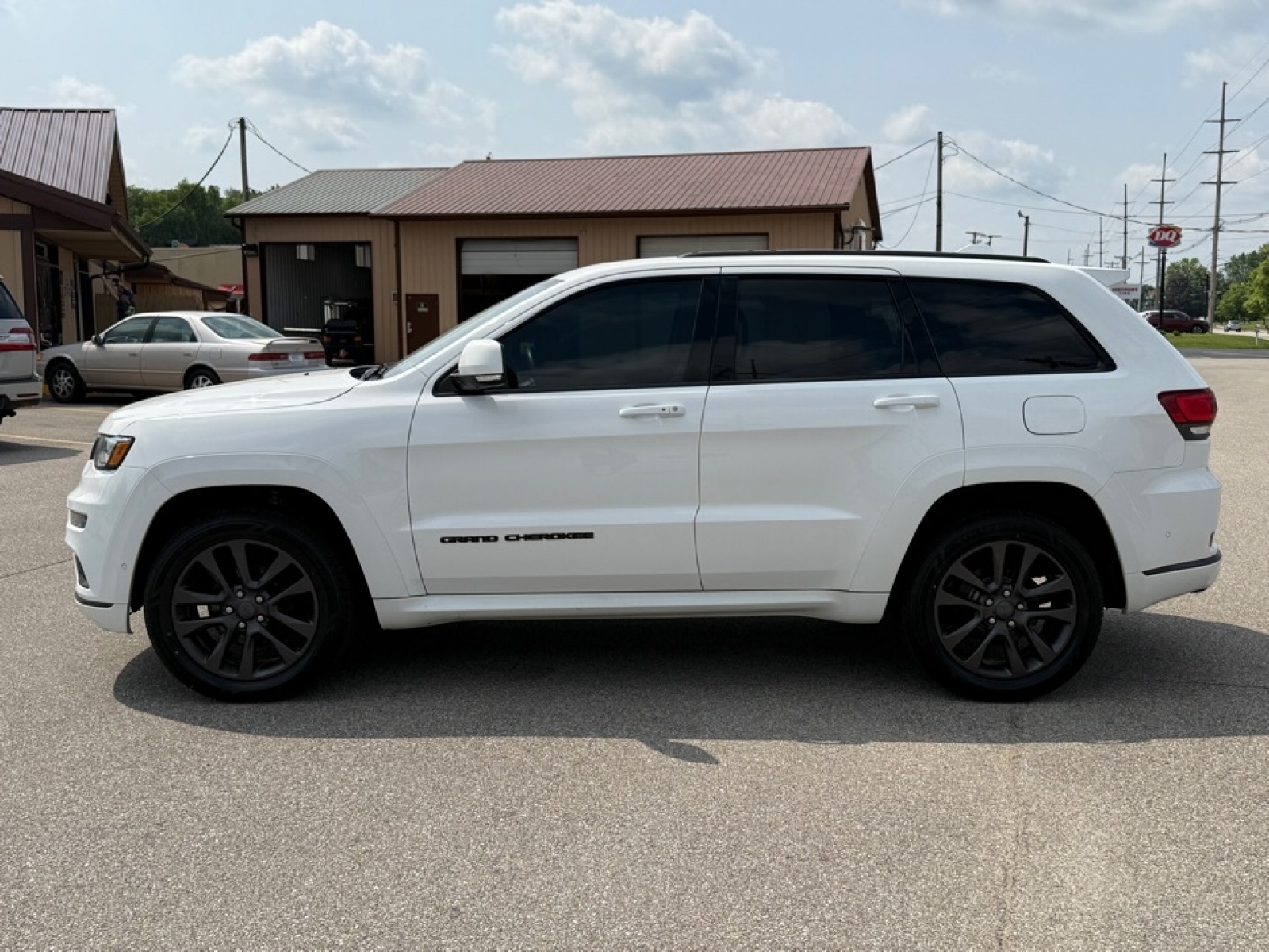 2019 Jeep Grand Cherokee Overland, 38502, Photo