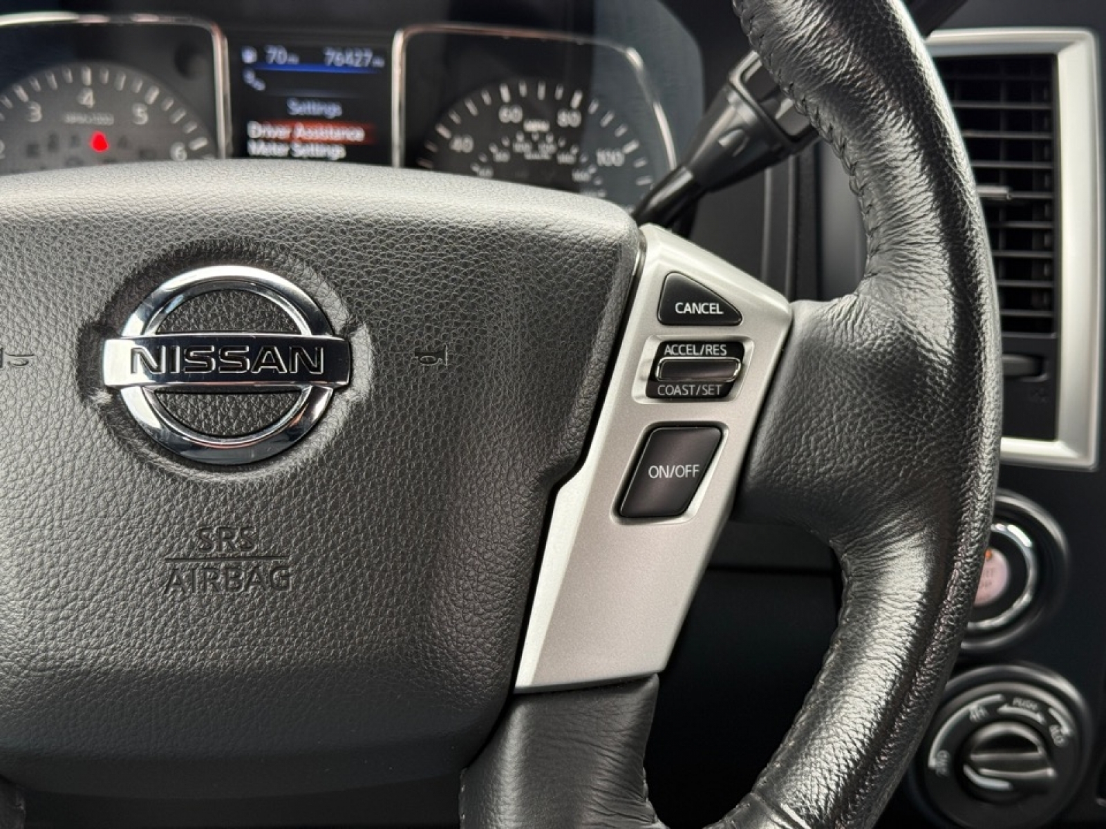 2019 Nissan TITAN