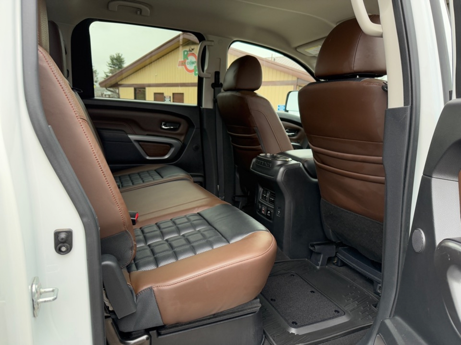 2019 Nissan TITAN XD image