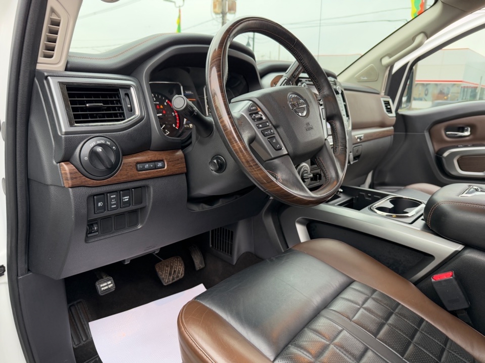 2019 Nissan TITAN XD image