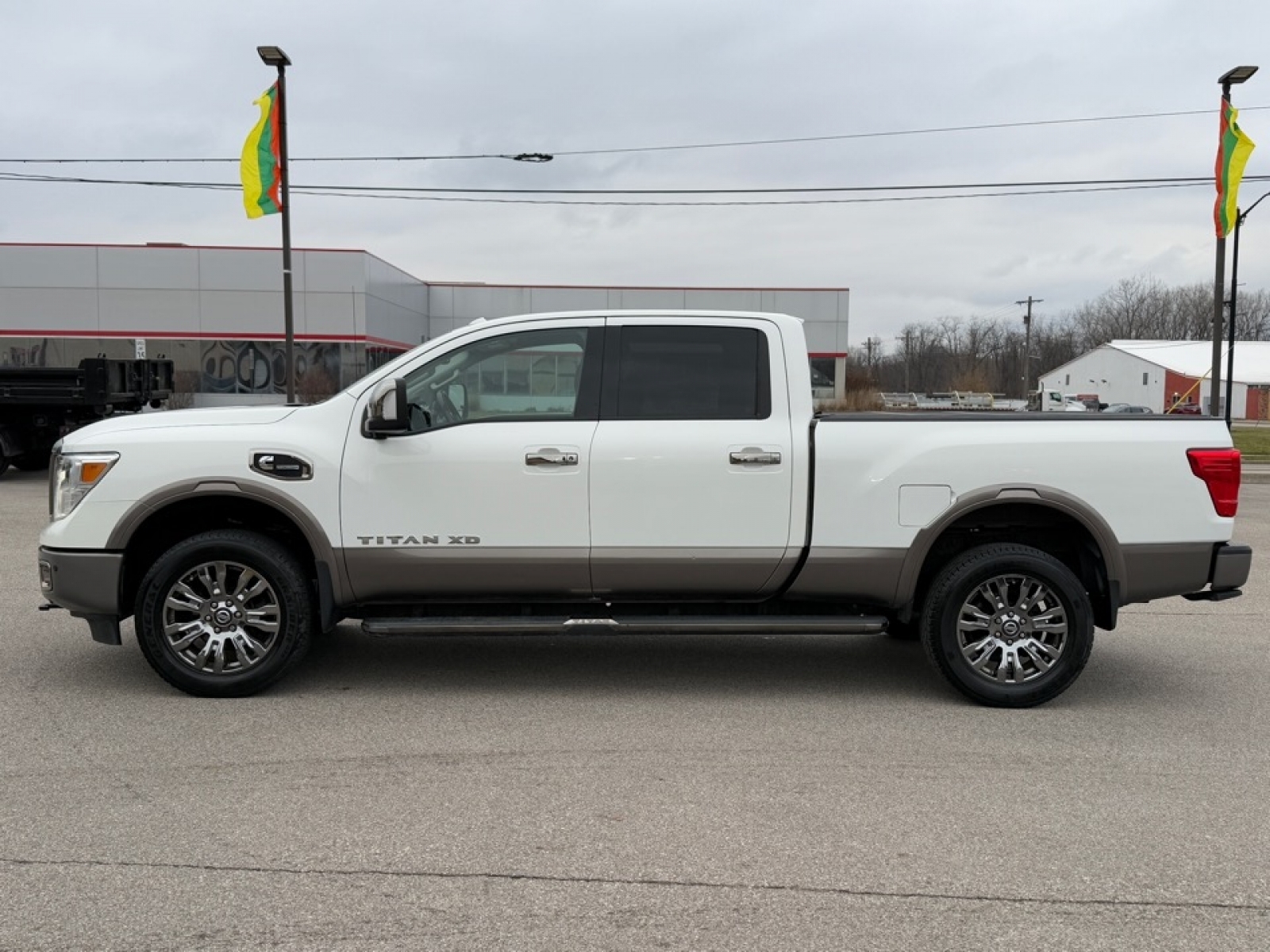 2019 Nissan TITAN XD image