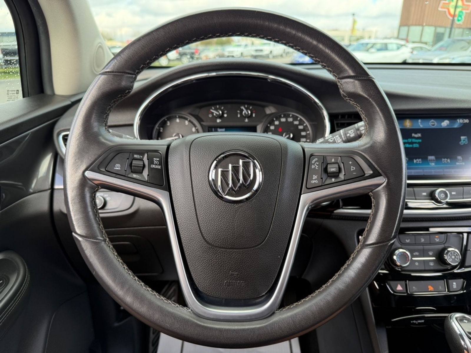 2020 Buick Encore image