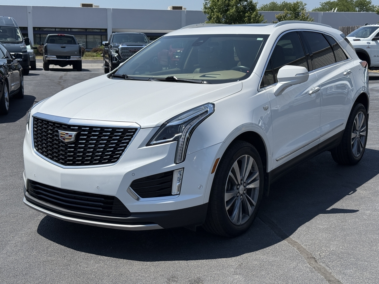 2020 Cadillac XT5 Platinum Premium Luxury photo 4