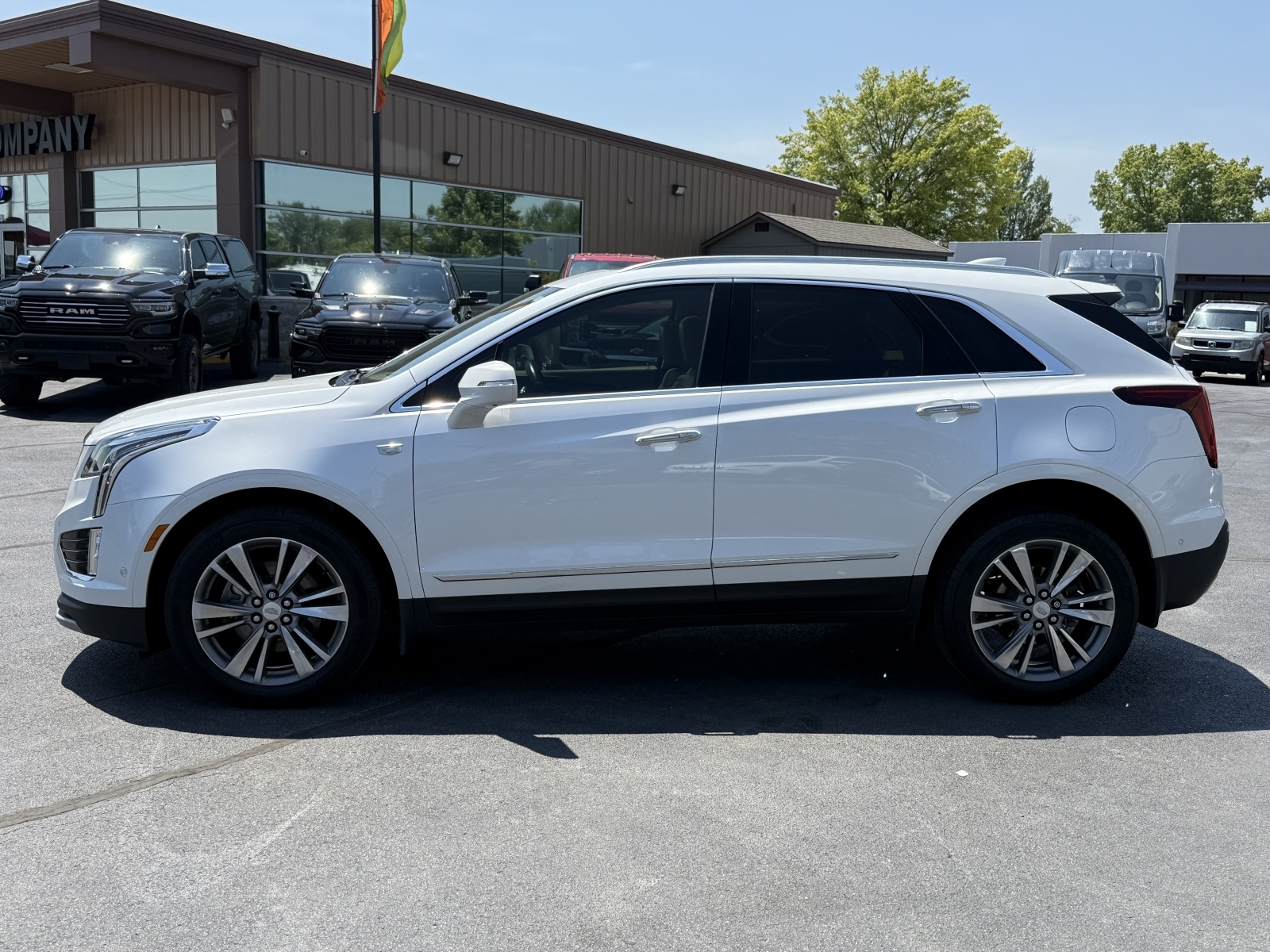 2020 Cadillac XT5 Platinum Premium Luxury photo 5