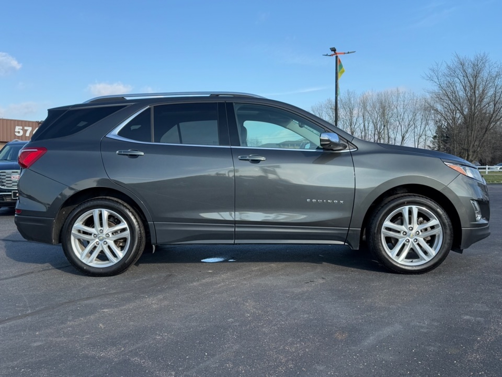 2020 Chevrolet Equinox image