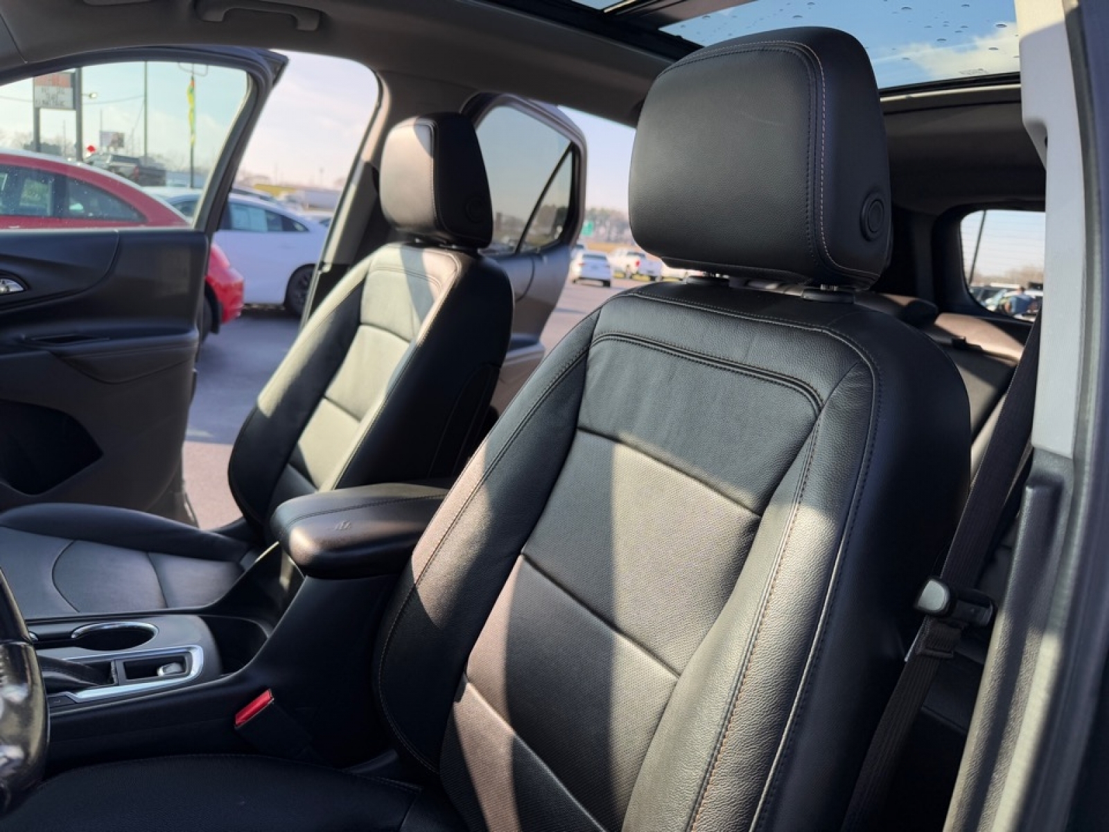 2020 Chevrolet Equinox image