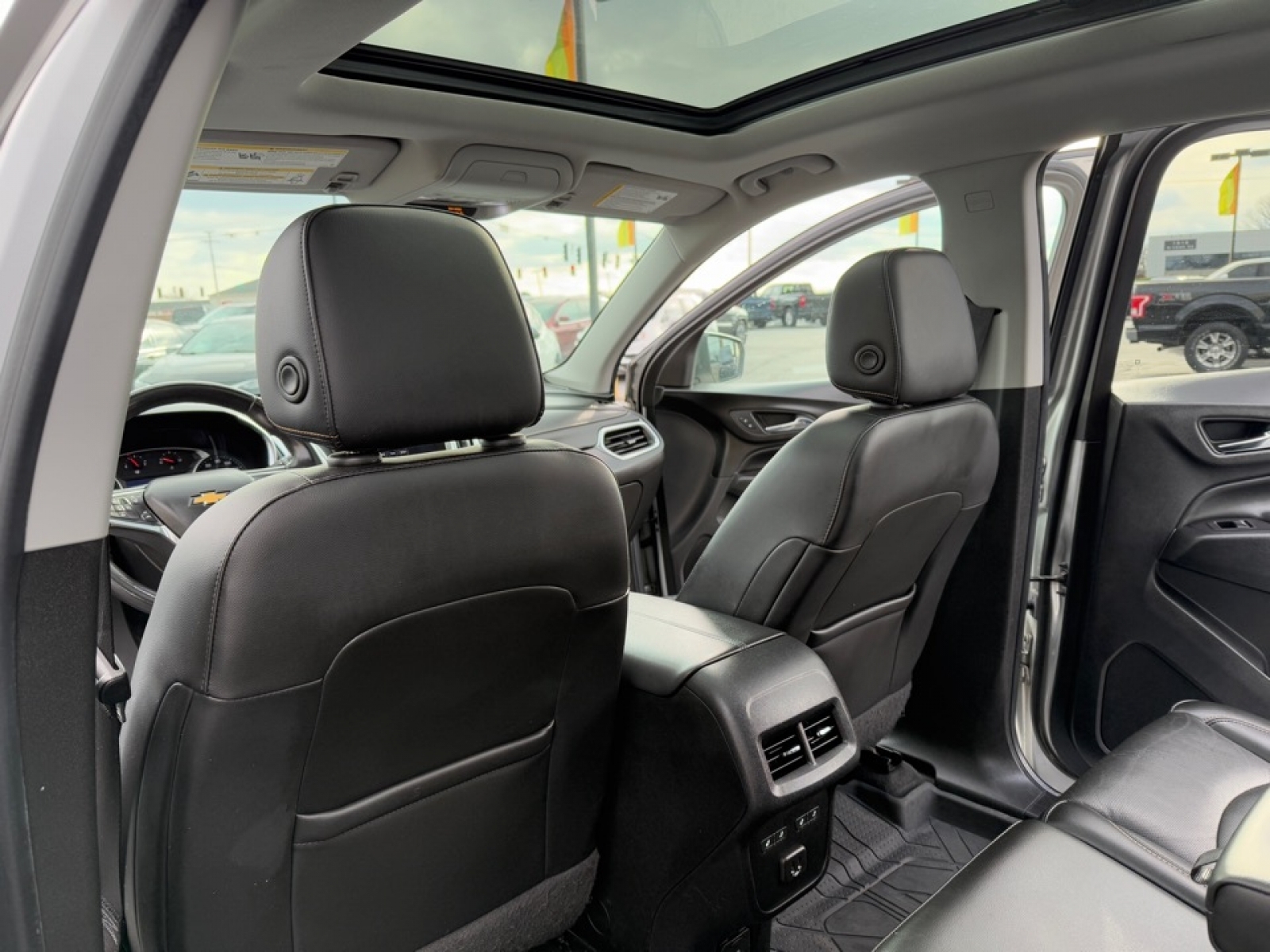 2020 Chevrolet Equinox image