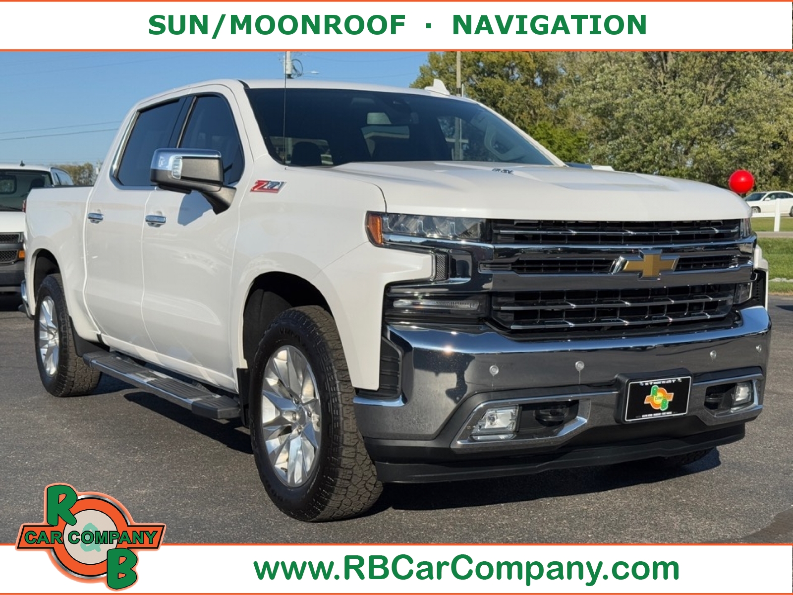 2021 Chevrolet Silverado 1500 LT photo 3