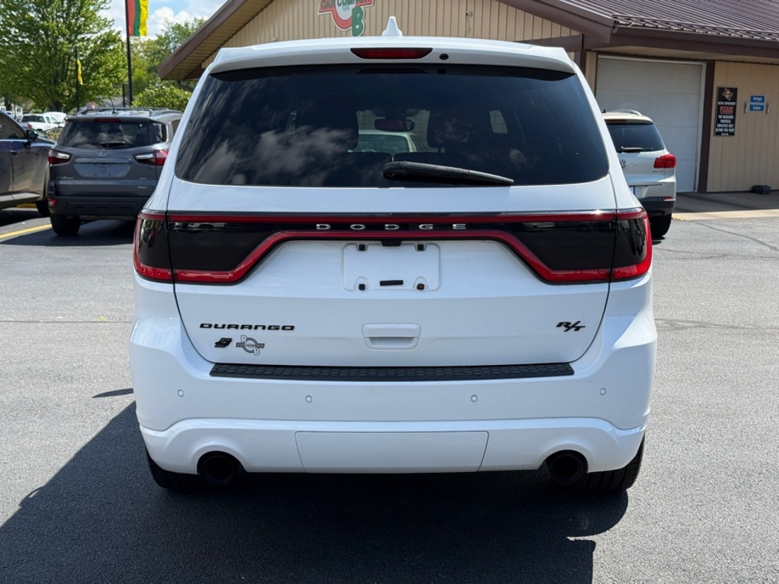 View vehicle photo 7