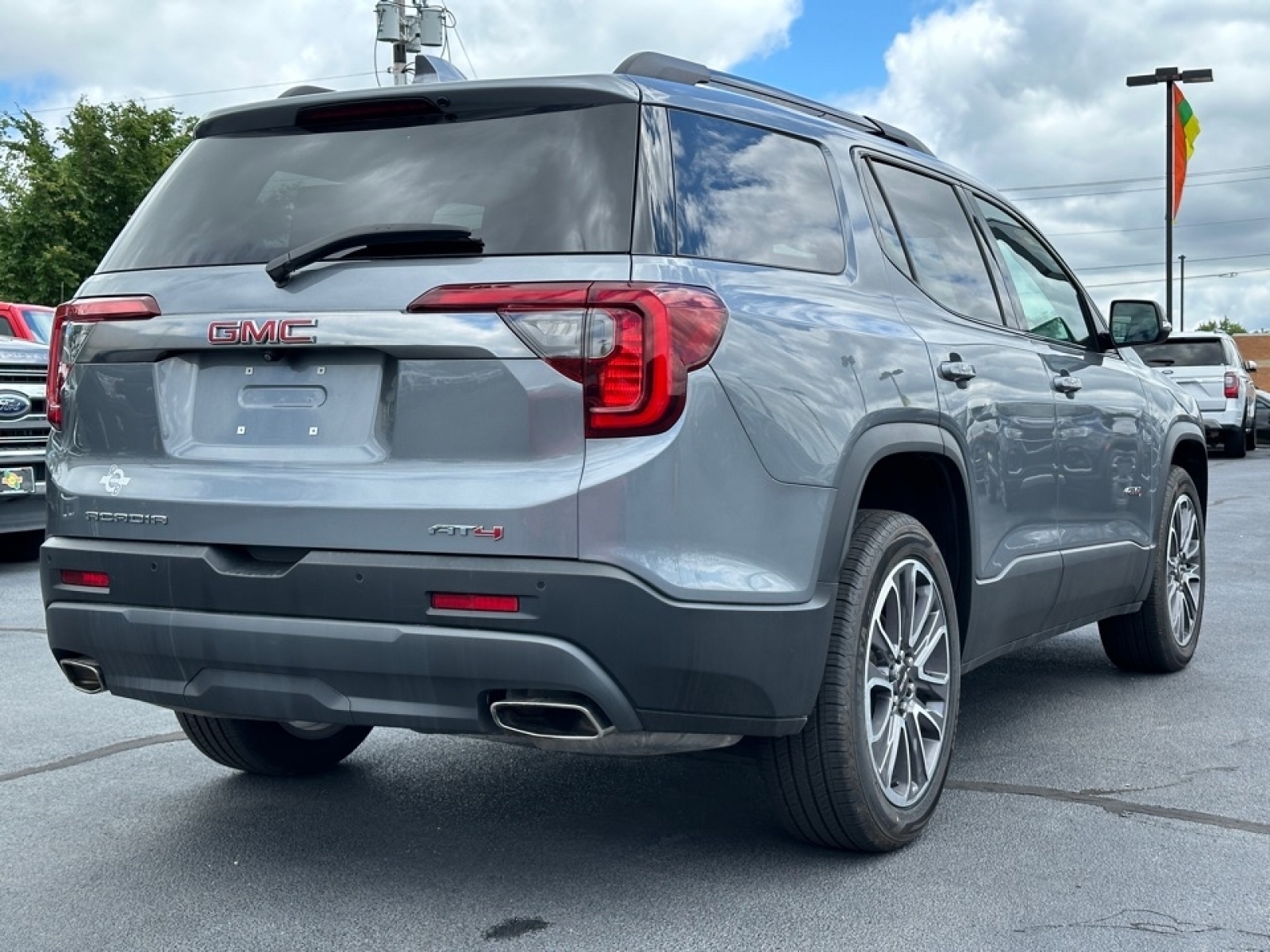 2020 GMC Acadia