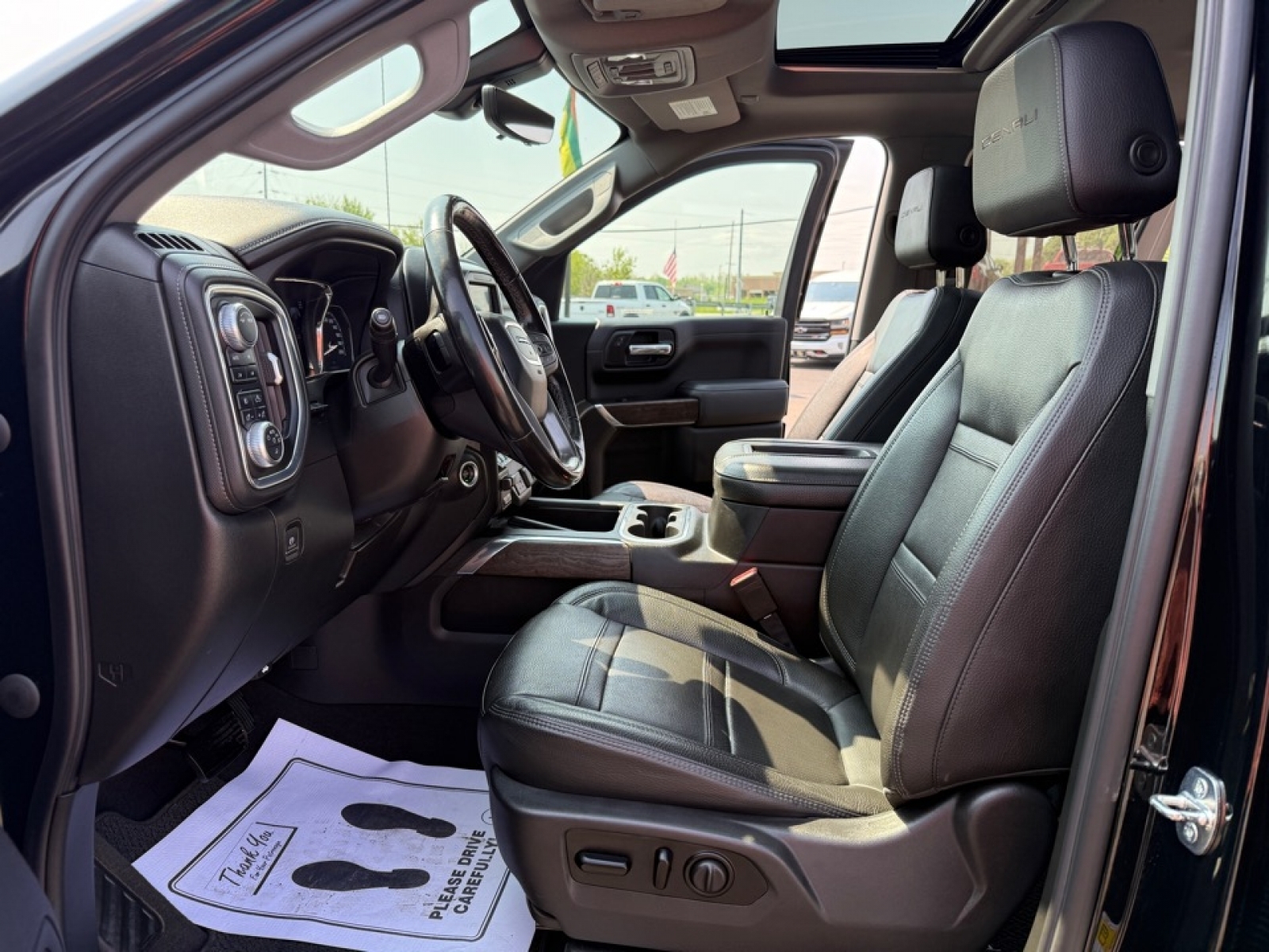 2020 GMC Sierra 1500 4WD Crew Cab Short Box Denali, 38401, Photo