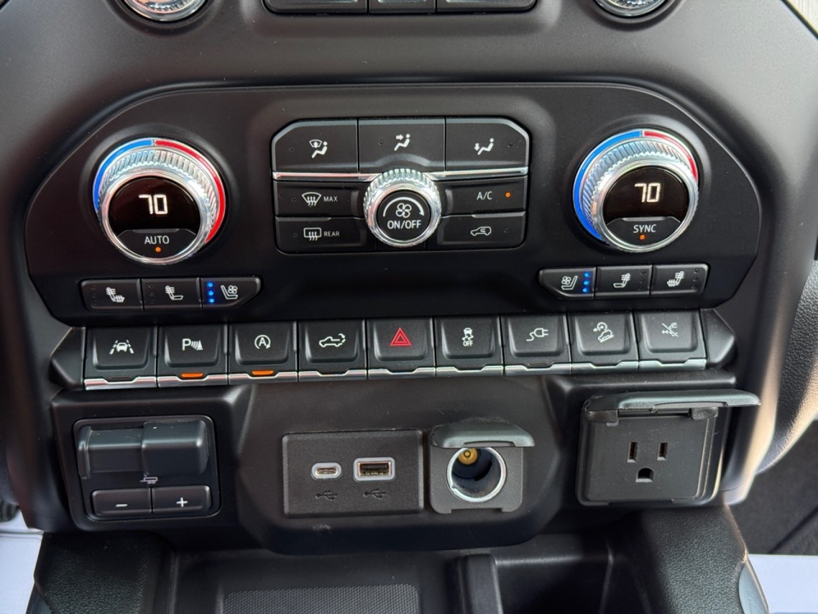 2020 GMC Sierra 1500 4WD Crew Cab Short Box Denali, 38401, Photo