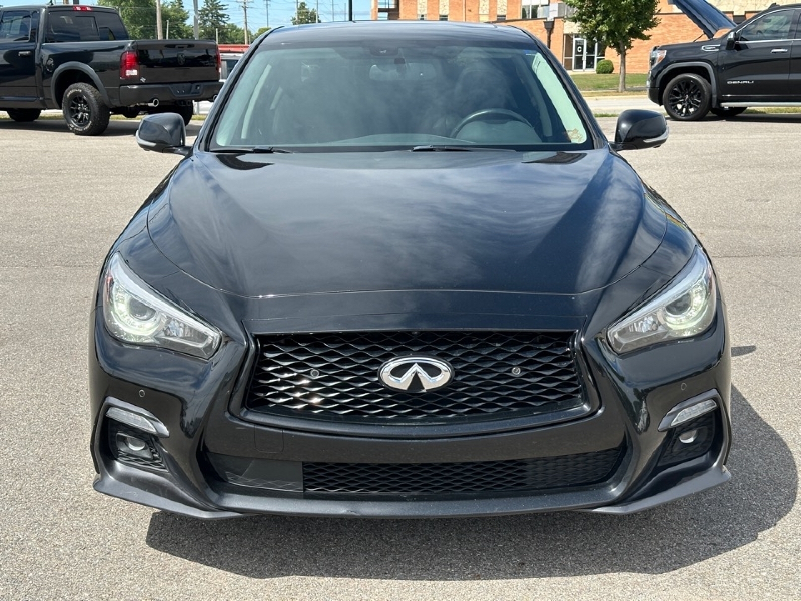 2020 INFINITI Q50