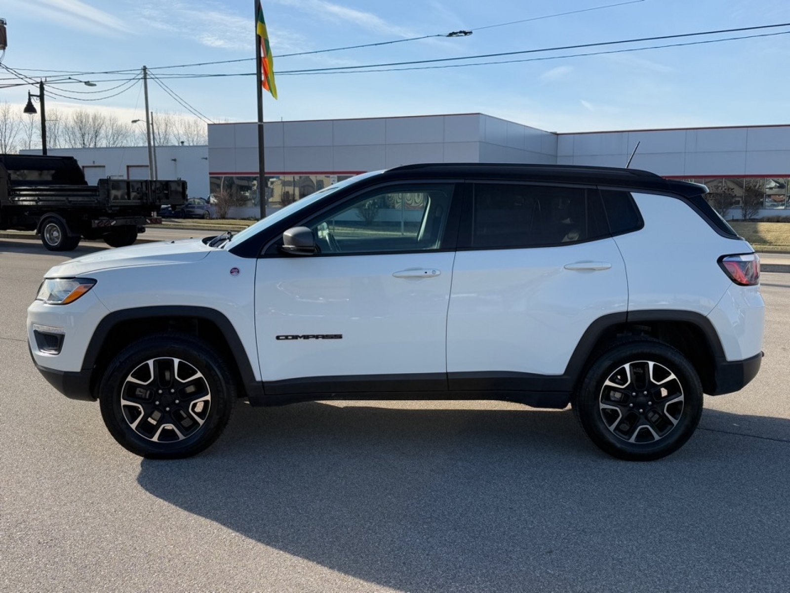 2020 Jeep Compass image