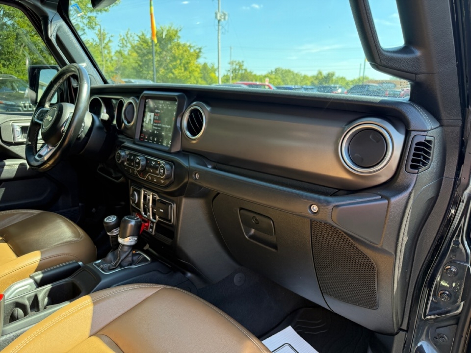2020 Jeep Gladiator Rubicon, 38775, Photo