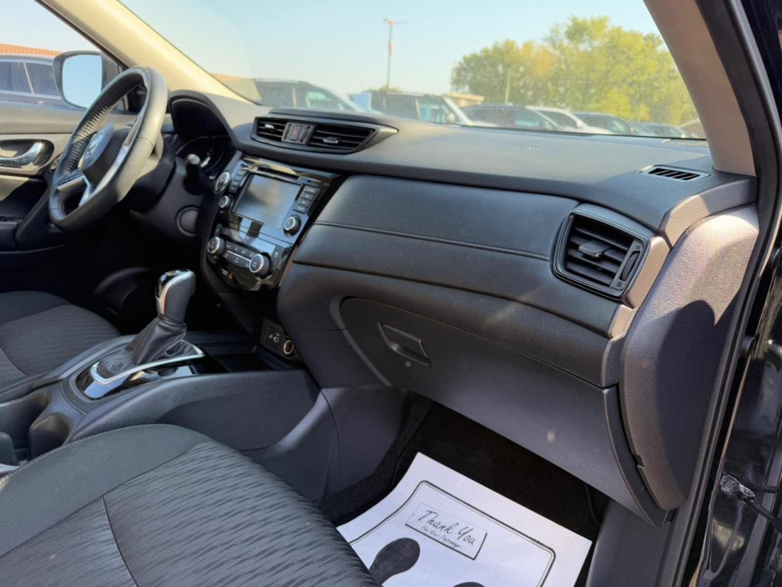 2020 Nissan Rogue SV Intelligent AWD, 39014, Photo