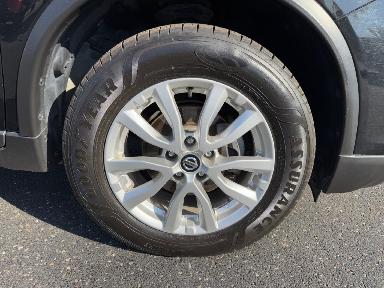 2020 Nissan Rogue SV Intelligent AWD, 39014, Photo