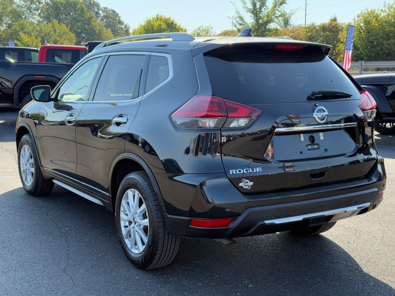 2020 Nissan Rogue SV Intelligent AWD, 39014, Photo