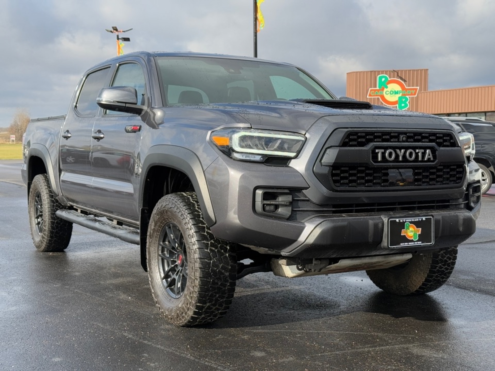 2020 Toyota Tacoma image