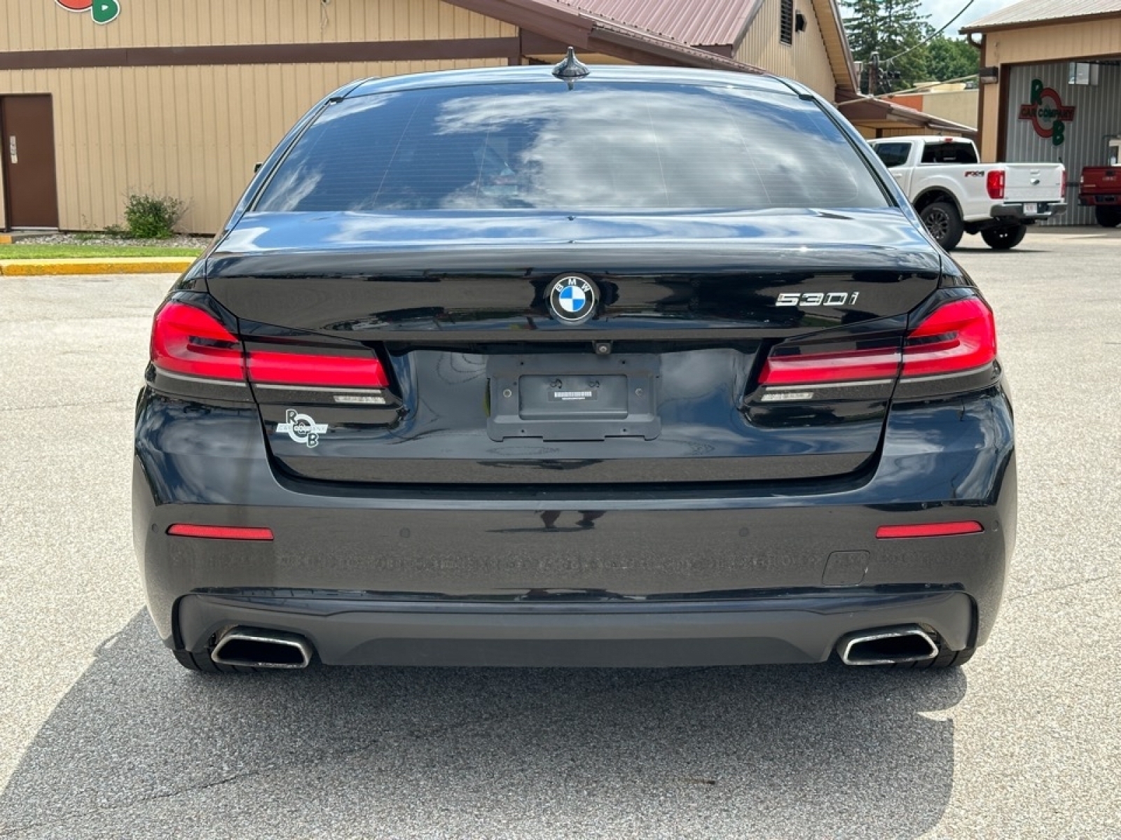 2021 BMW 530i