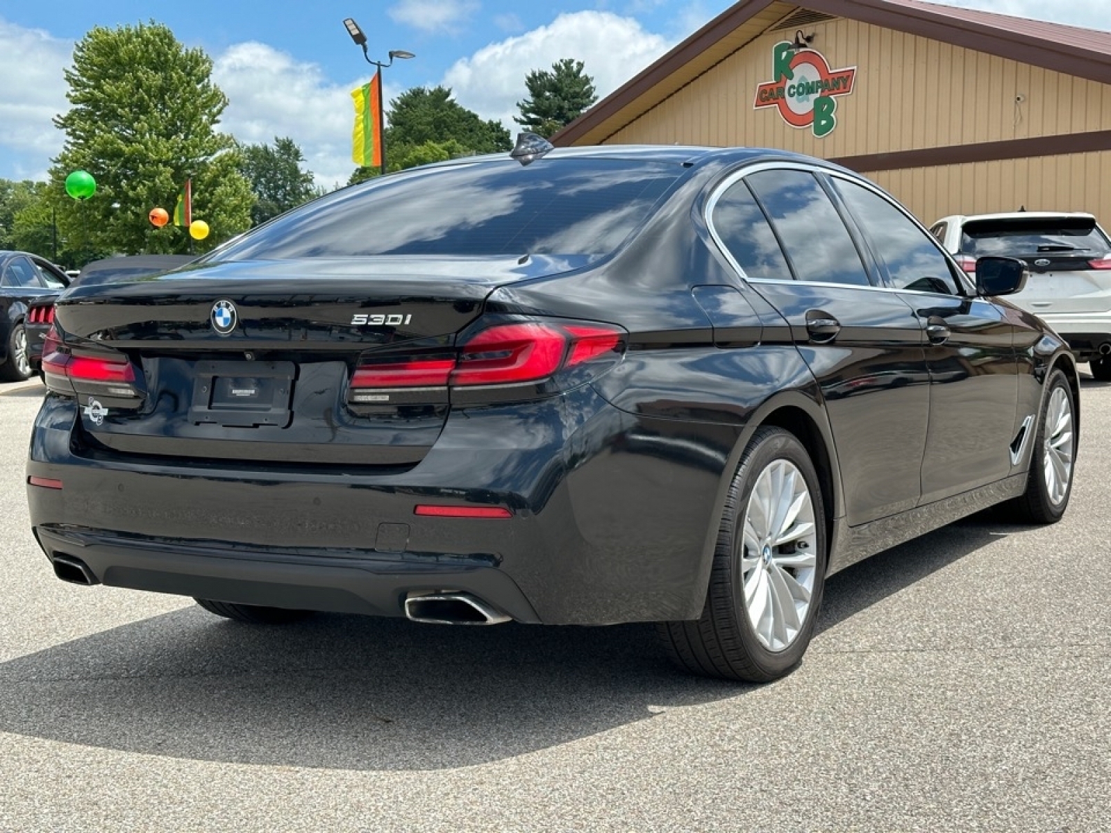 2021 BMW 530i