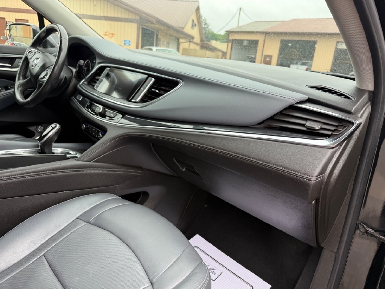 2021 Buick Enclave AWD Essence, 38434, Photo