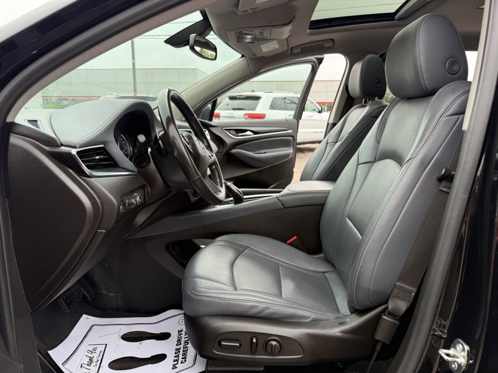 2021 Buick Enclave AWD Essence, 38434, Photo