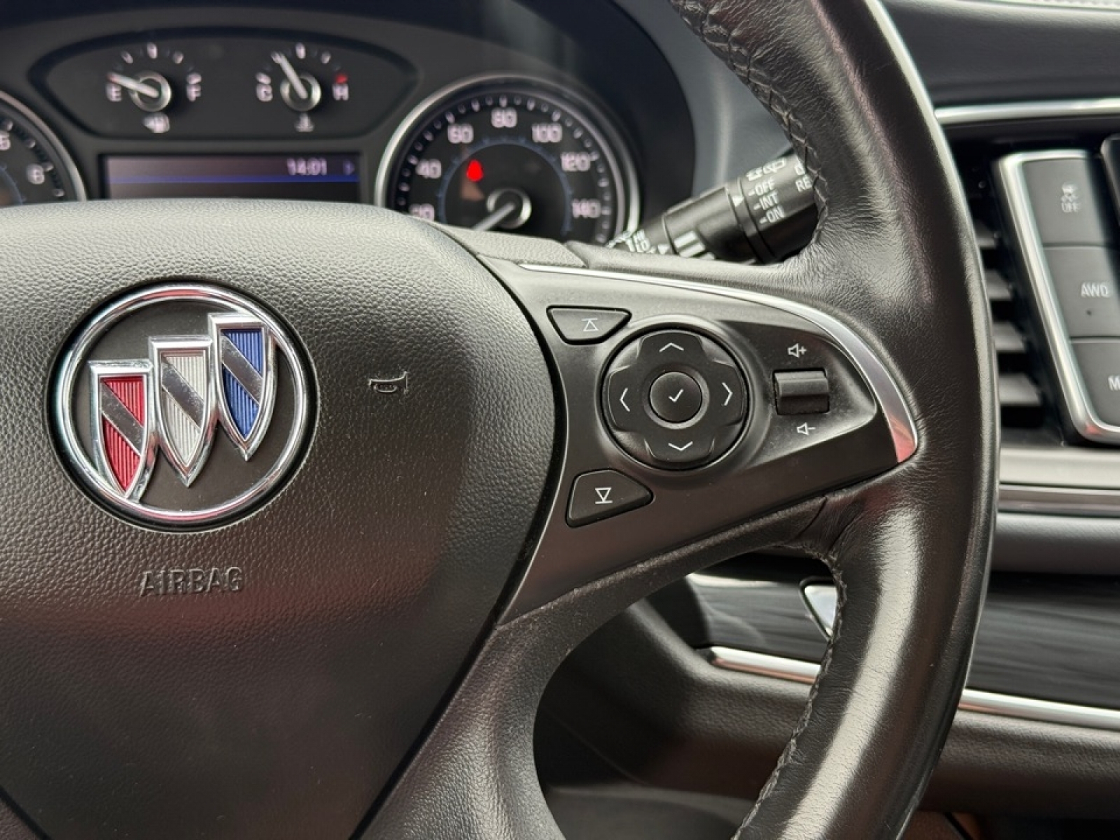 2021 Buick Enclave AWD Essence, 38434, Photo