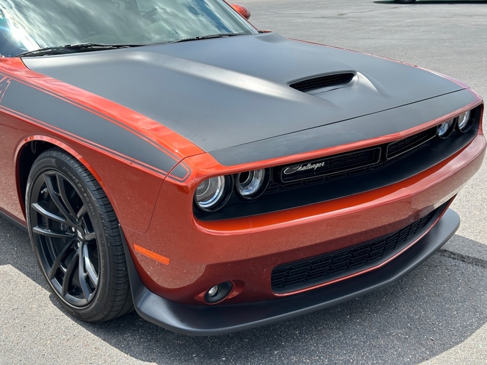 2021 Dodge Challenger image