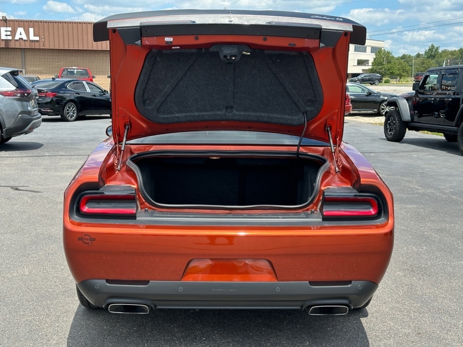 2021 Dodge Challenger image