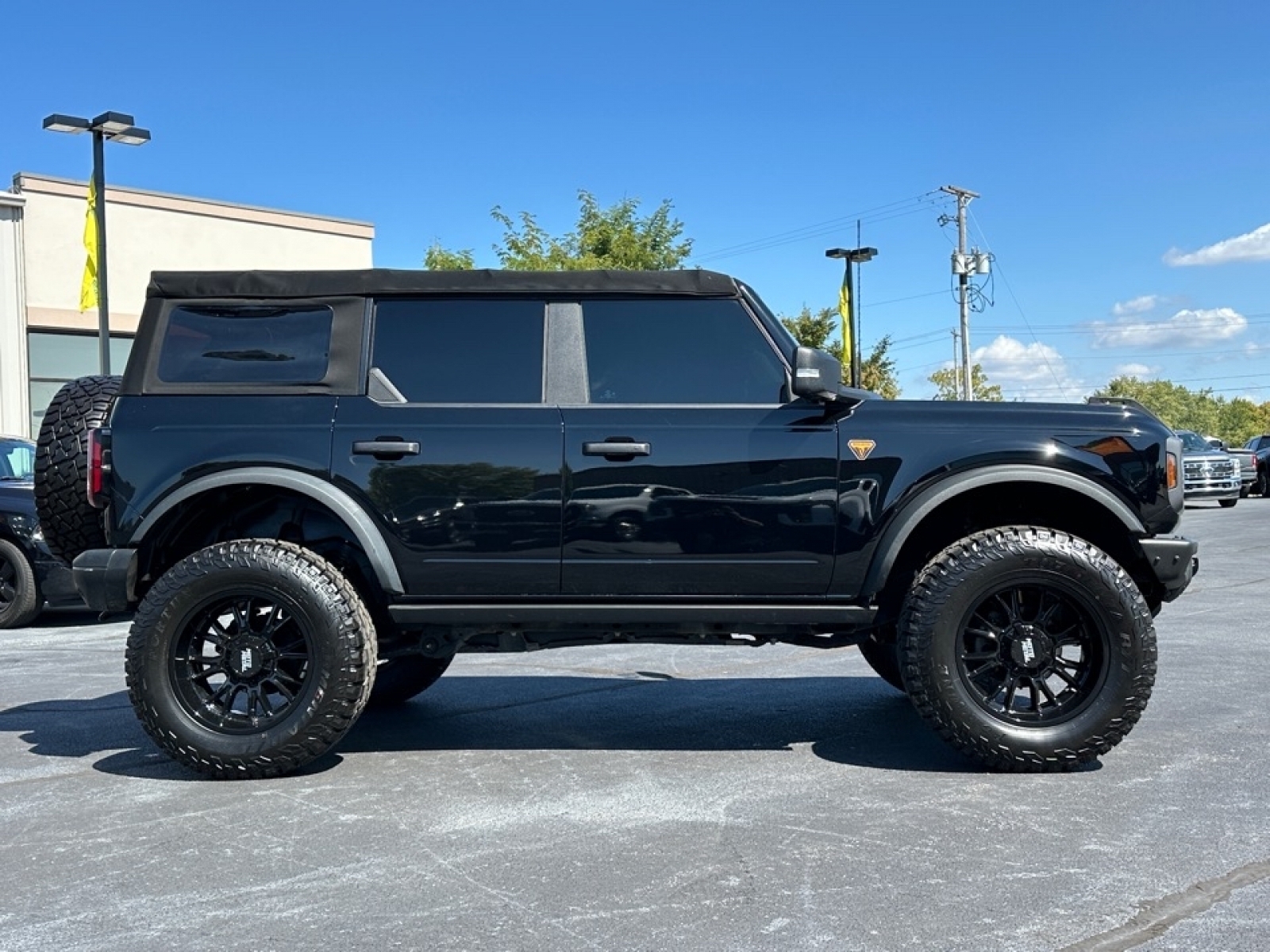 2021 Ford Bronco image