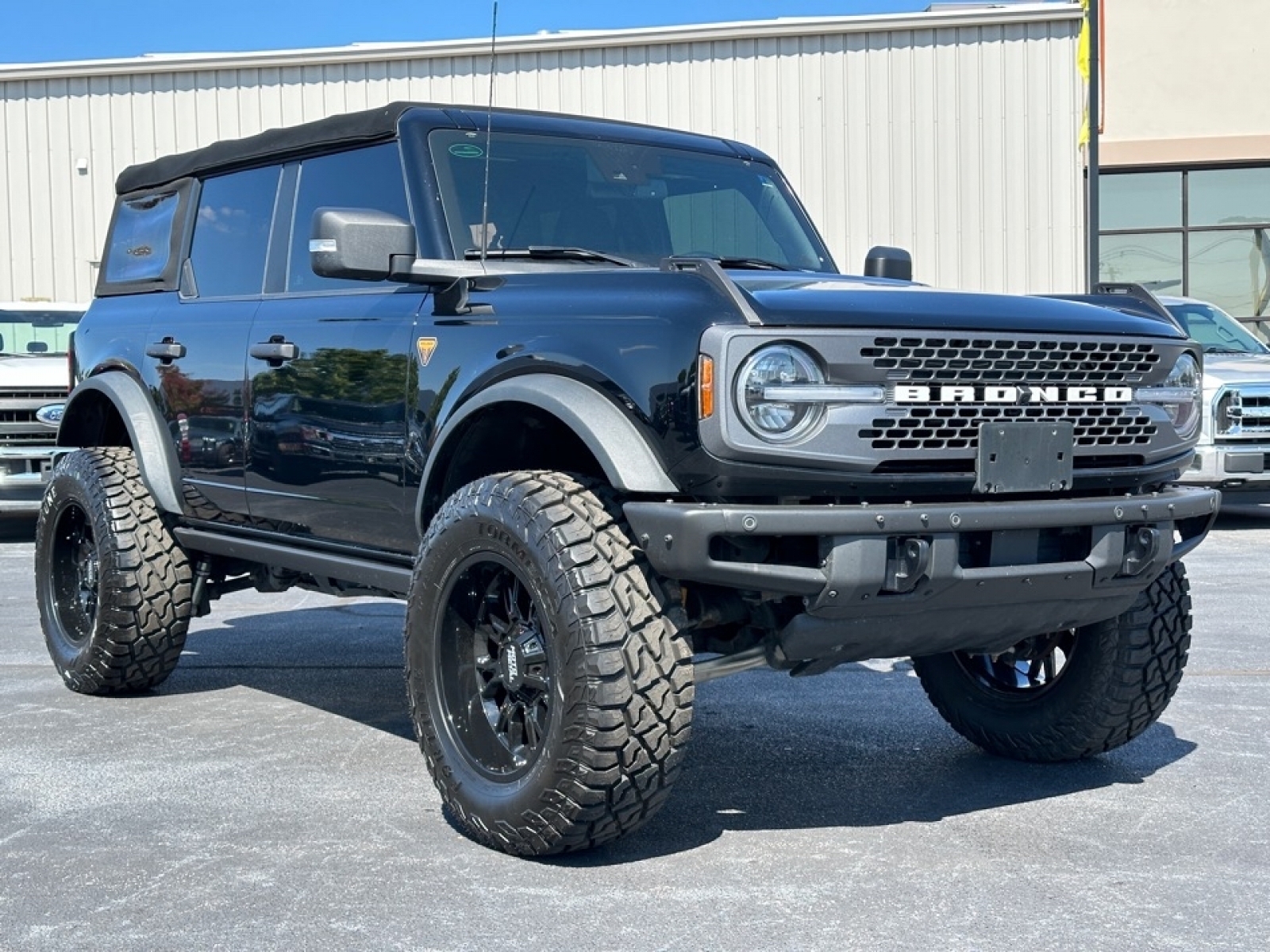 2021 Ford Bronco image