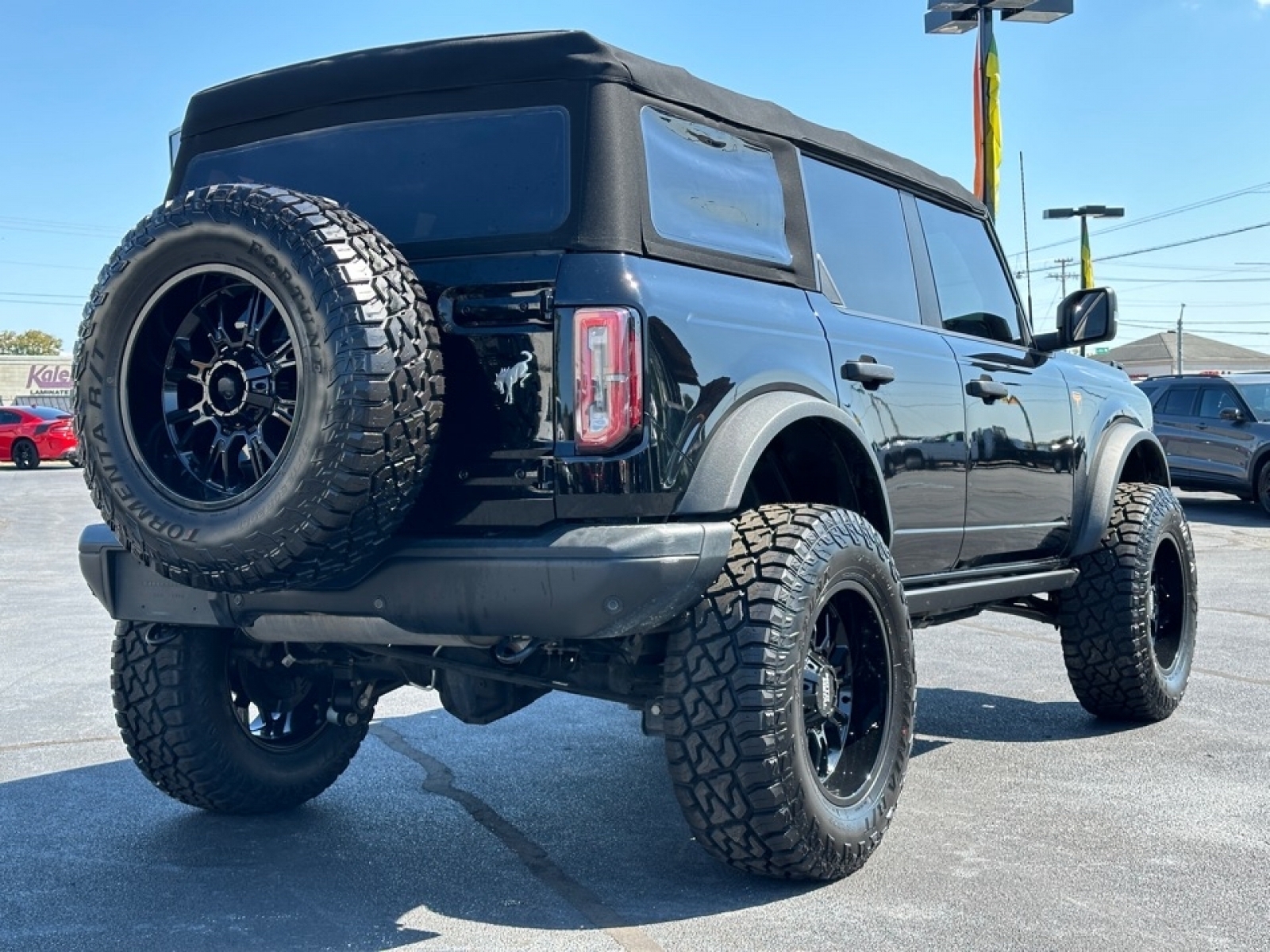 2021 Ford Bronco image