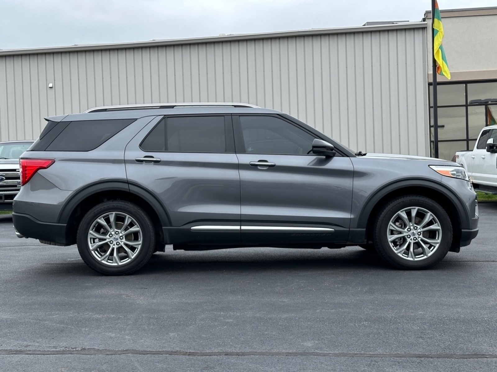 2021 Ford Explorer