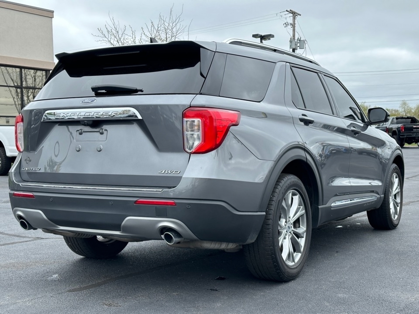 2021 Ford Explorer