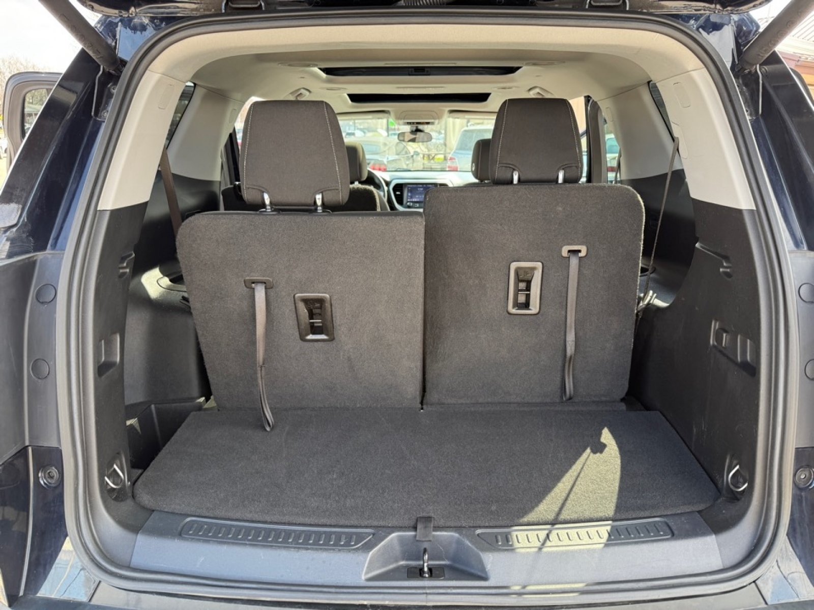 2021 GMC Acadia AWD SLE, 38292, Photo