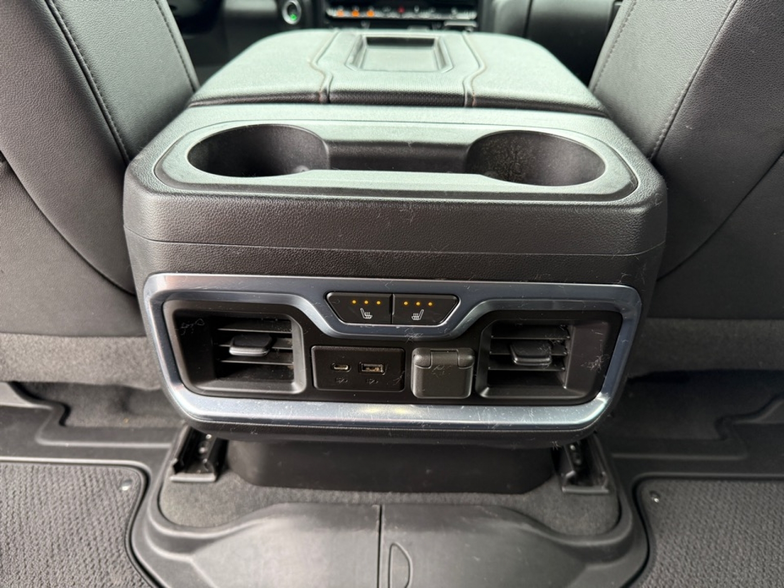 2021 GMC Sierra 1500 4WD Crew Cab Short Box AT4, 38441, Photo