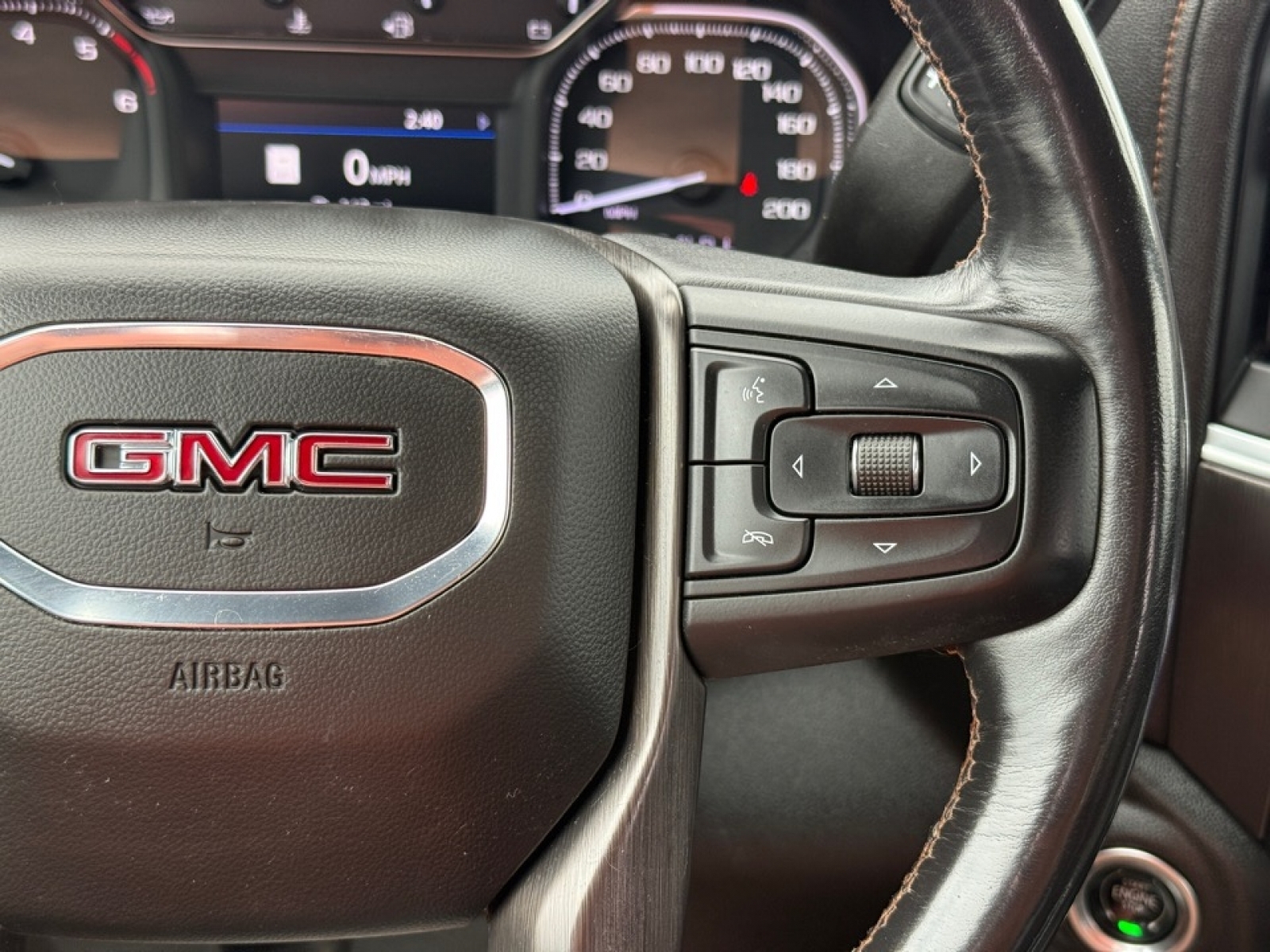 2021 GMC Sierra 1500 4WD Crew Cab Short Box AT4, 38441, Photo