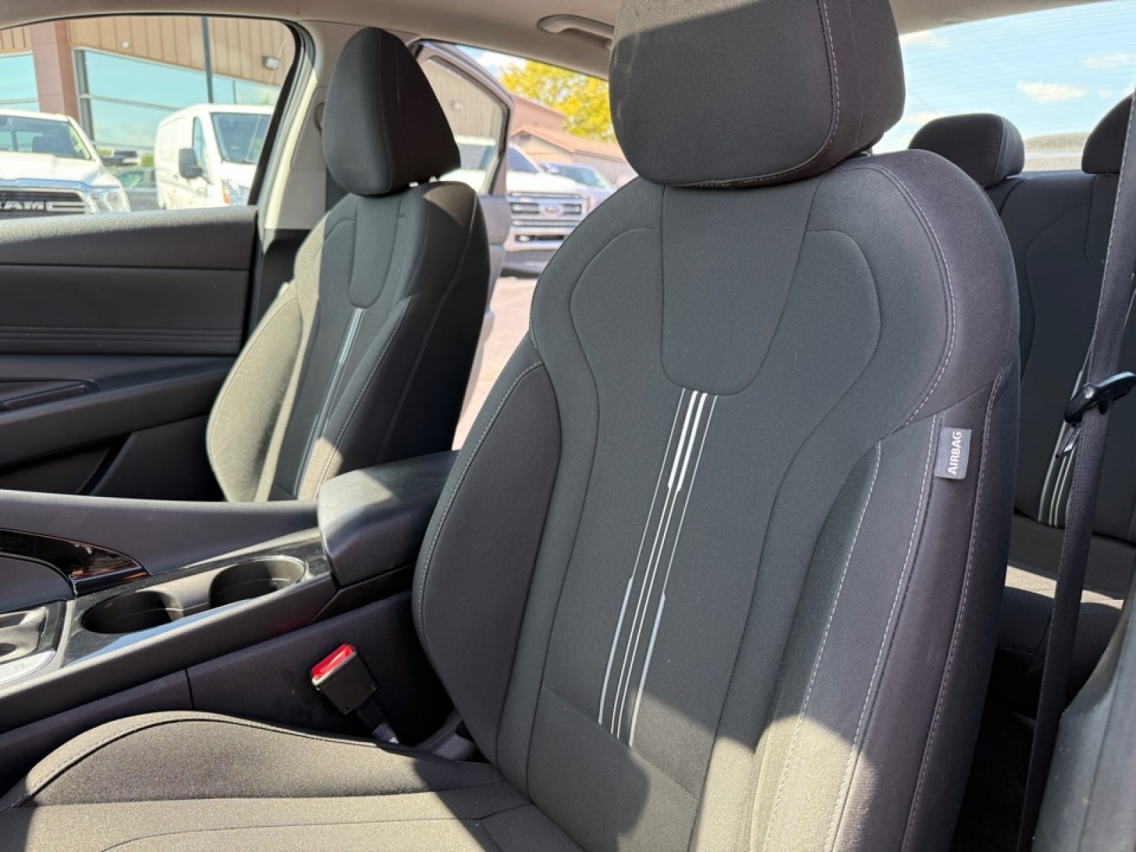 2021 Hyundai Elantra SEL, 38854, Photo