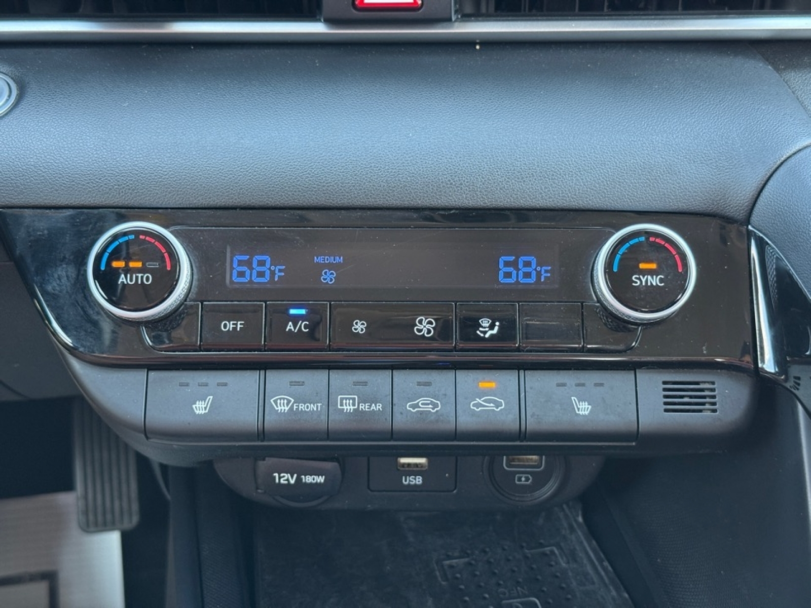 2021 Hyundai Elantra SEL, 38854, Photo