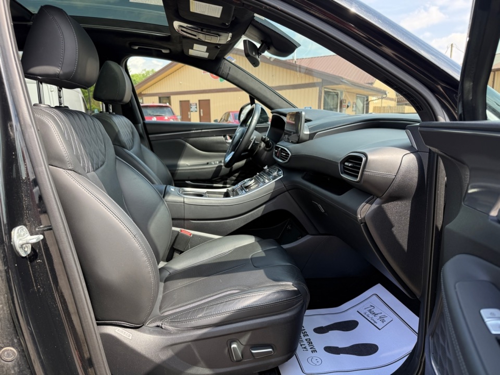 2021 Hyundai Santa Fe Ultimate Calligraphy, 38396, Photo