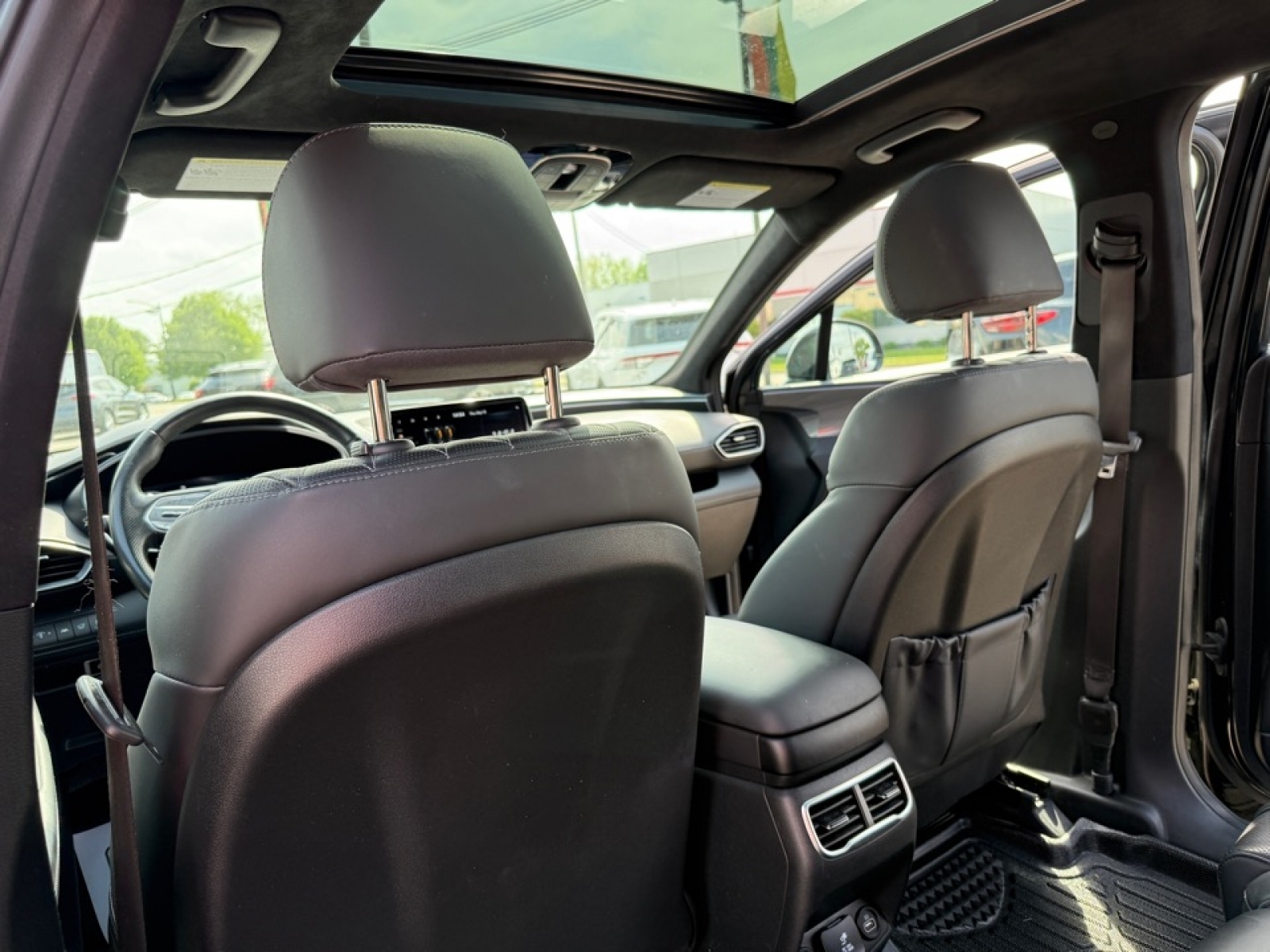 2021 Hyundai Santa Fe Ultimate Calligraphy, 38396, Photo