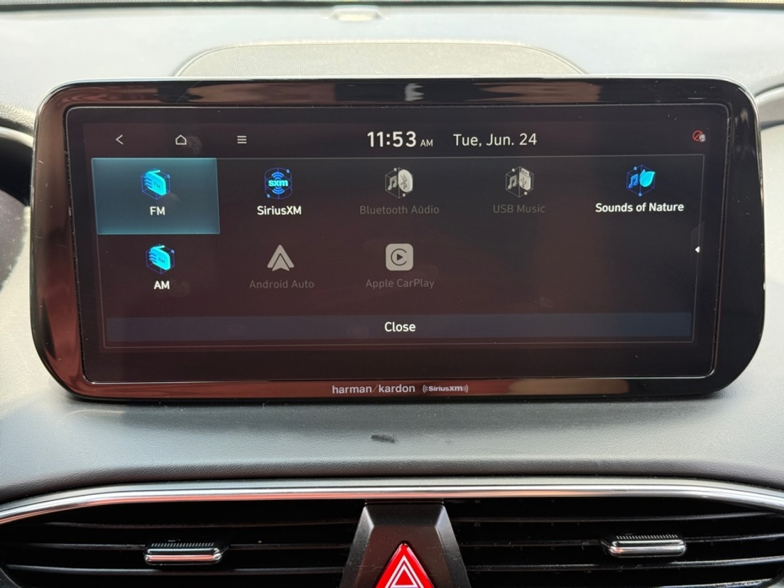 2021 Hyundai Santa Fe Ultimate Calligraphy, 38576, Photo